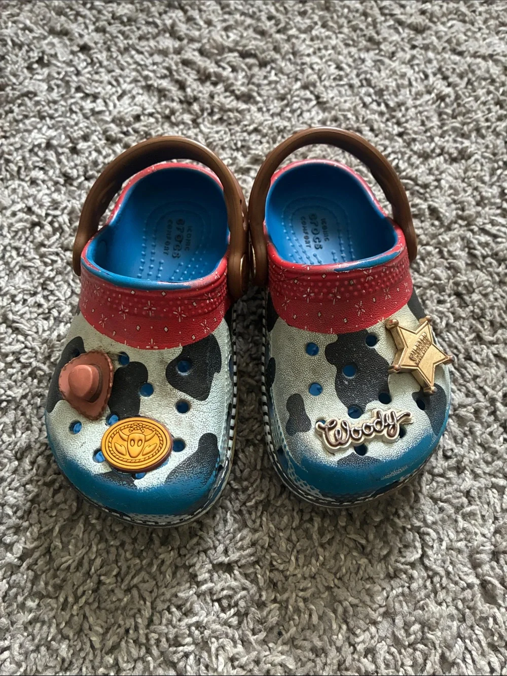 CROCS Toy Story Woody size 7C